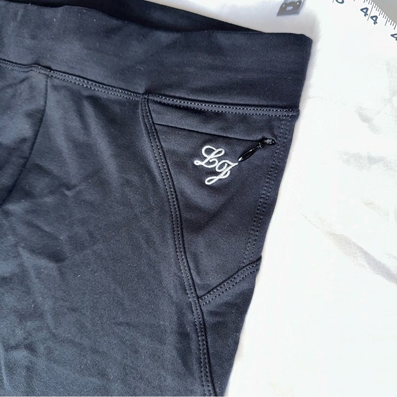 Lorna jean Black Leggings - Picture 3 of 7